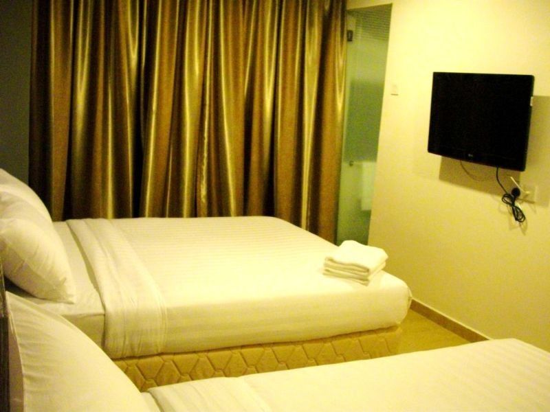 Here Hotel Skudai Esterno foto